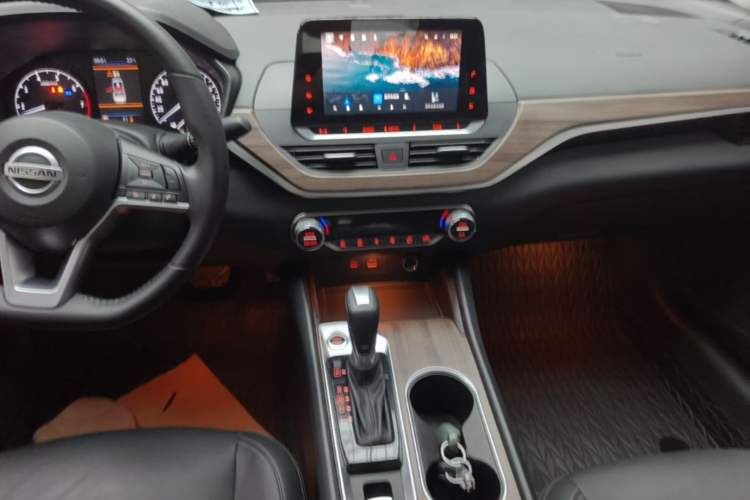 Used Nissan Teana 2021 2.0L XL Comfort Edition Audio And AC Panel
