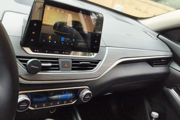 Used Nissan Teana 2021 2.0T XL Upper AD1 Smart Navigation Edition Audio And AC Panel