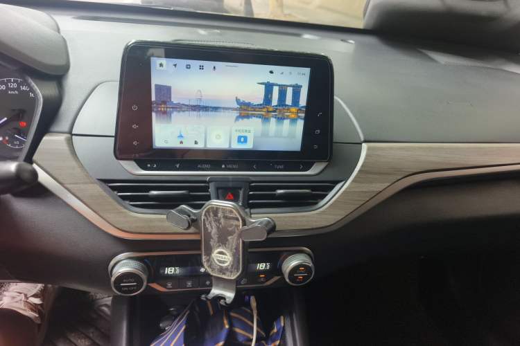 Used Nissan Teana 2021 2.0L XL Comfort Edition Audio And AC Panel