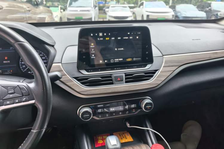 Used Nissan Teana 2021 2.0L XL Comfort Edition Audio And AC Panel