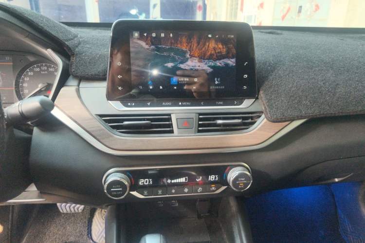 Used Nissan Teana 2021 2.0L XL Comfort Edition Audio And AC Panel