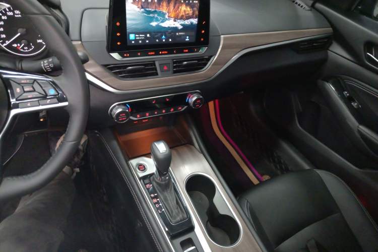 Used Nissan Teana 2021 2.0L XL Upper AD1 Smart Drive & Navigation Edition Audio And AC Panel
