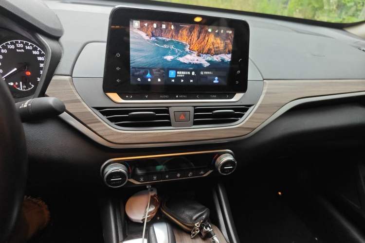 Used Nissan Teana 2021 2.0L XL Comfort Edition Audio And AC Panel