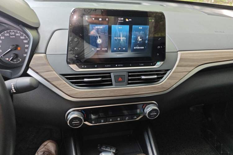 Used Nissan Teana 2021 2.0L XL Comfort Edition Audio And AC Panel
