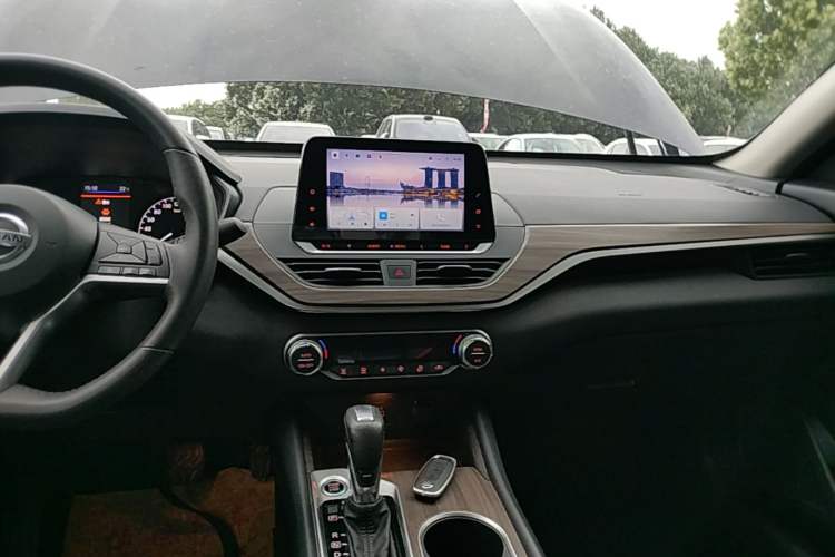 Used Nissan Teana 2021 2.0L XL Comfort Edition Audio And AC Panel