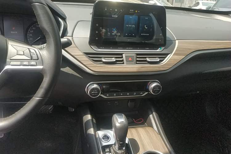 Used Nissan Teana 2021 2.0L XL Comfort Edition Audio And AC Panel