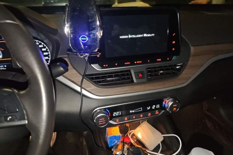 Used Nissan Teana 2021 2.0L XL Comfort Edition Audio And AC Panel