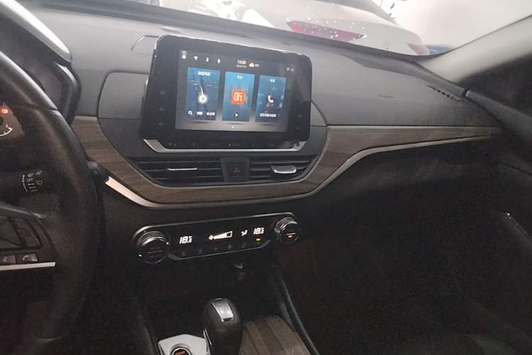 Used Nissan Teana 2021 2.0L XL Comfort Edition Audio And AC Panel