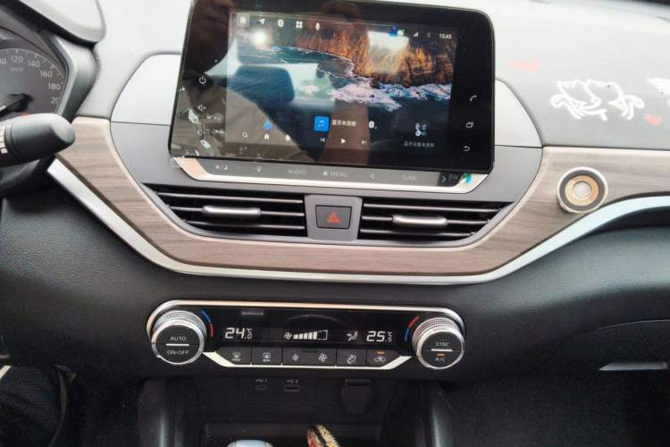 Used Nissan Teana 2021 2.0L XL Comfort Edition Audio And AC Panel