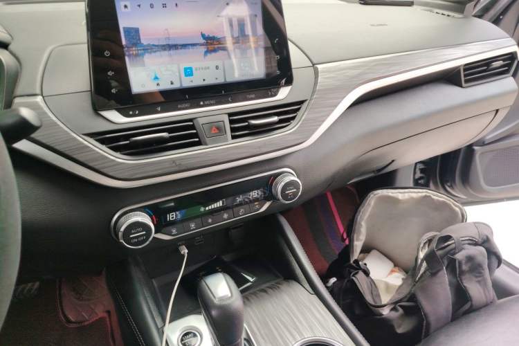 Used Nissan Teana 2021 2.0T XL Smart Upgrade Edition Audio And AC Panel