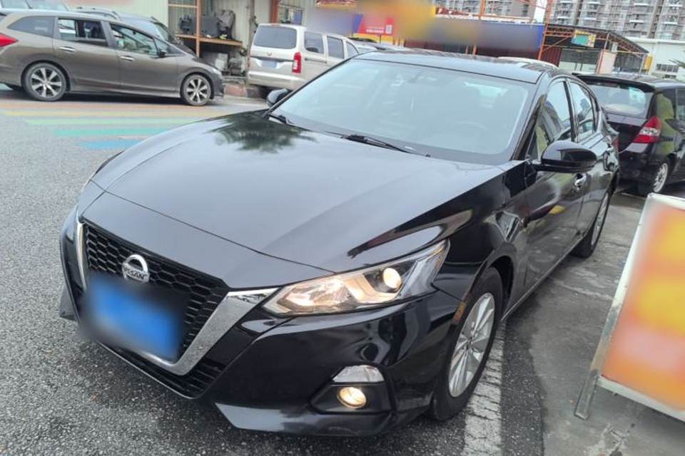 Nissan Teana 2021