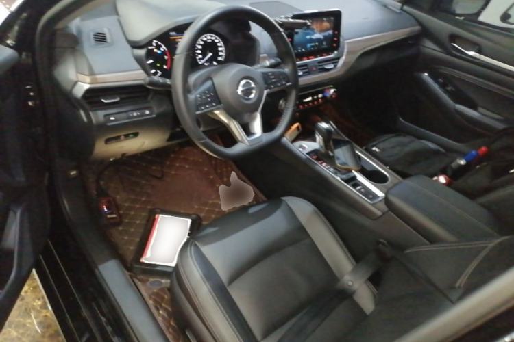 Used Nissan Teana 2021 2.0L XL Comfort Edition Center Console