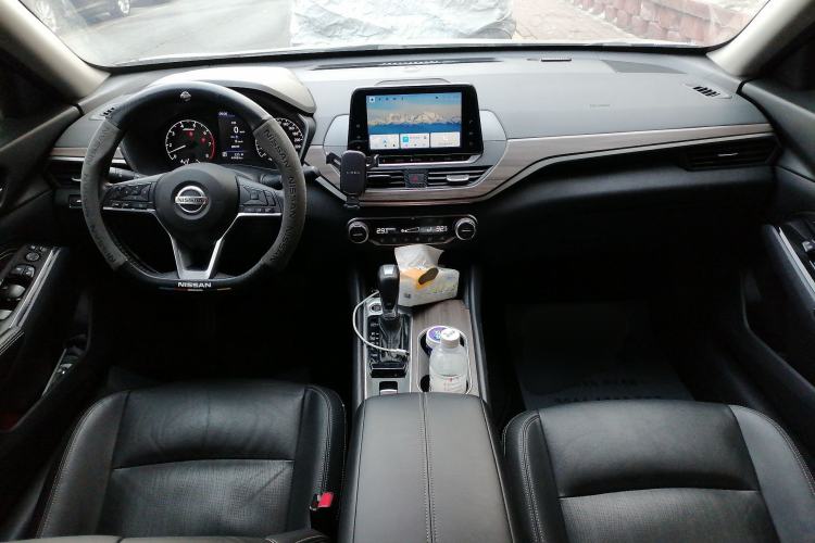Used Nissan Teana 2021 2.0L XL Comfort Edition Center Console