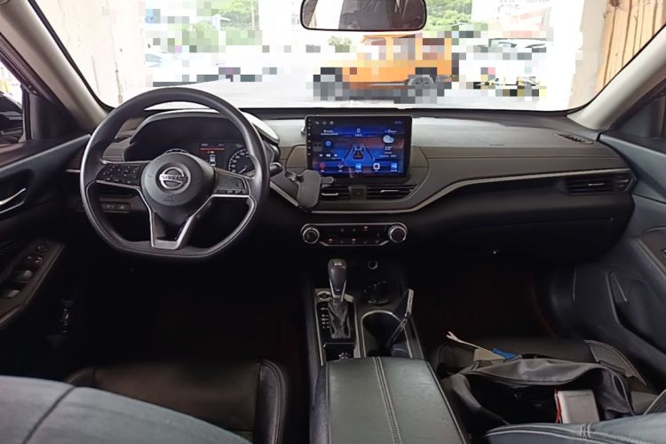 Used Nissan Teana 2021 2.0L XE Fashion Edition Center Console