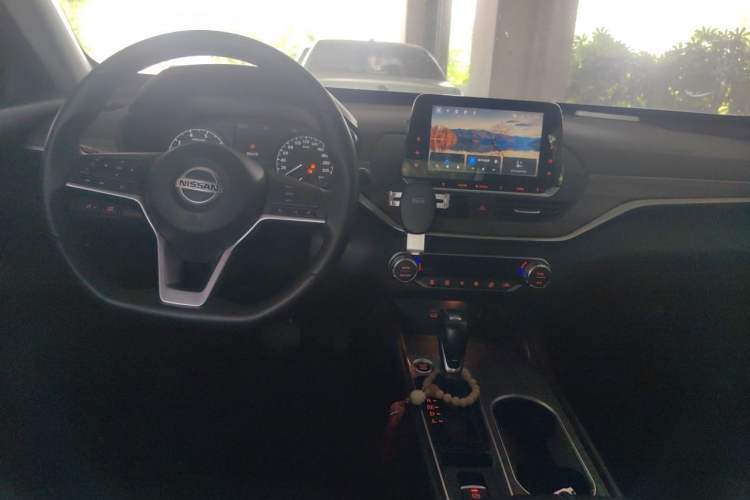 Used Nissan Teana 2021 2.0L XL Comfort Edition Center Console