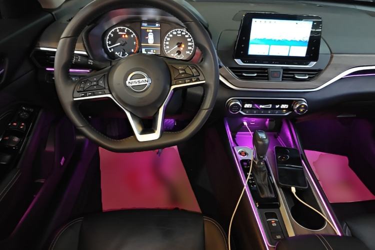 Used Nissan Teana 2021 2.0L XL Comfort Edition Center Console