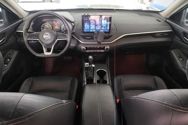 Used Nissan Teana 2021 2.0L XE Fashion Edition Center Console
