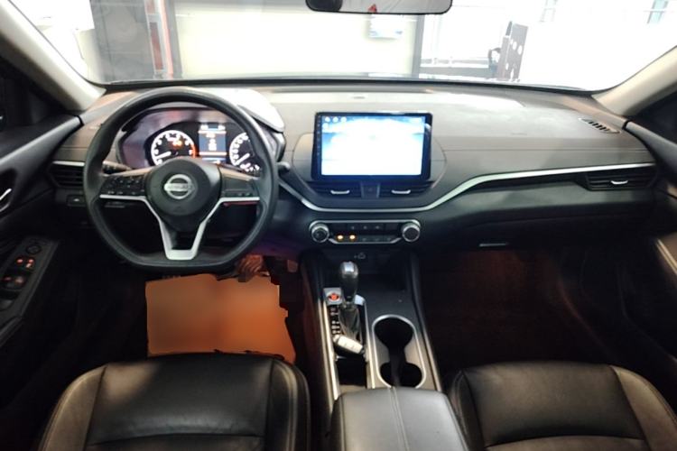 Used Nissan Teana 2021 2.0L XE Fashion Edition Center Console