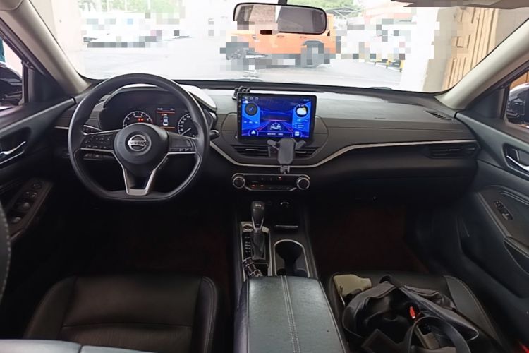 Used Nissan Teana 2021 2.0L XE Fashion Edition Center Console