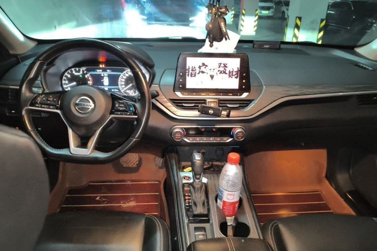Used Nissan Teana 2021 2.0T XL Upper AD1 Smart Navigation Edition Center Console