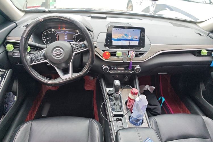 Used Nissan Teana 2021 2.0L XL Upper AD1 Smart Drive & Navigation Edition Center Console