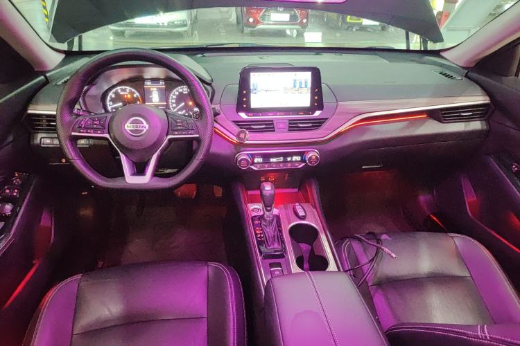 Used Nissan Teana 2021 2.0L XL Comfort Edition Center Console