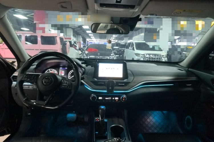 Used Nissan Teana 2021 2.0L XL Comfort Edition Center Console