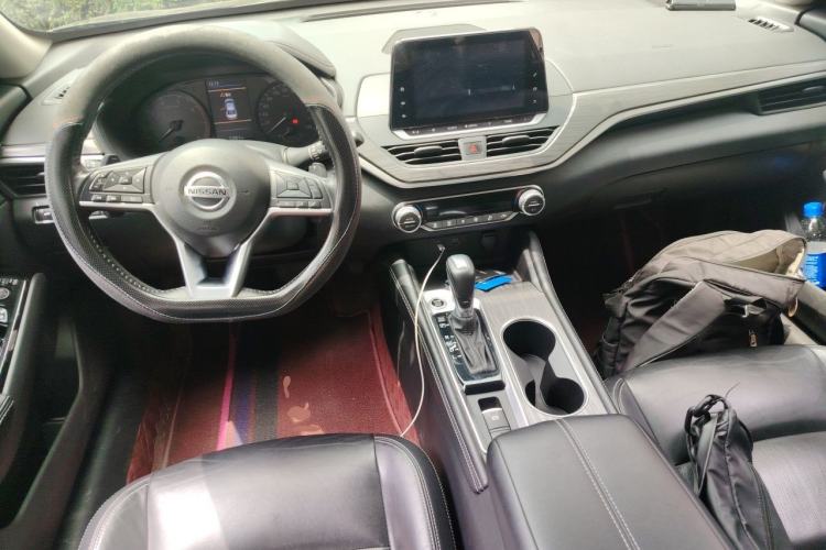 Used Nissan Teana 2021 2.0T XL Smart Upgrade Edition Center Console