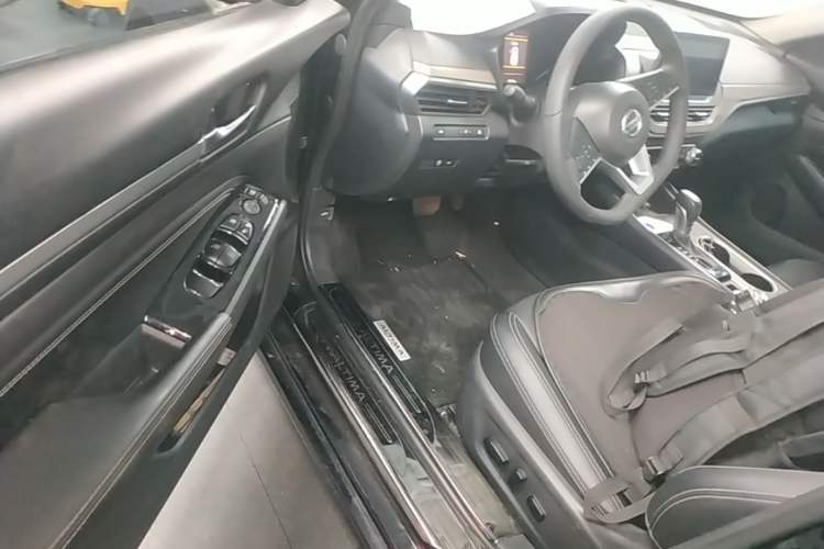 Used Nissan Teana 2021 2.0L XL Comfort Edition Driver Seat