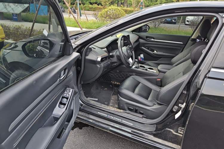 Used Nissan Teana 2021 2.0L XL Comfort Edition Driver Seat