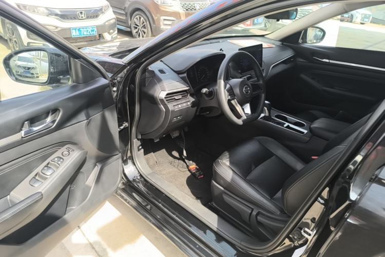 Used Nissan Teana 2021 2.0L XE Exclusive Edition Driver Seat