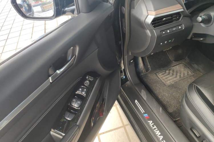 Used Nissan Teana 2021 2.0L XL Upper AD1 Smart Drive & Navigation Edition Driver Seat