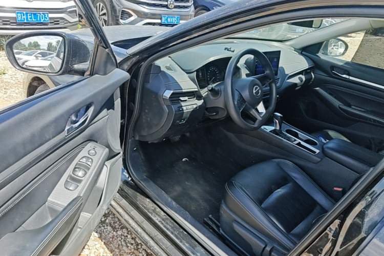 Used Nissan Teana 2021 2.0L XE Exclusive Edition Driver Seat