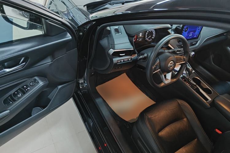 Used Nissan Teana 2021 2.0L XE Exclusive Edition Driver Seat
