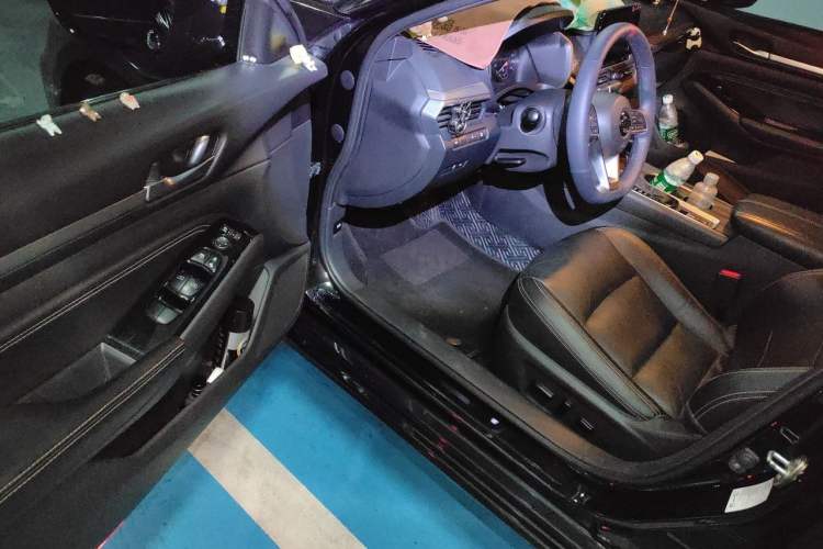 Used Nissan Teana 2021 2.0L XL Comfort Edition Driver Seat
