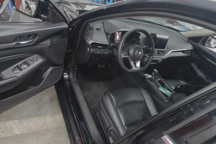 Used Nissan Teana 2021 2.0L XE Fashion Edition Driver Seat