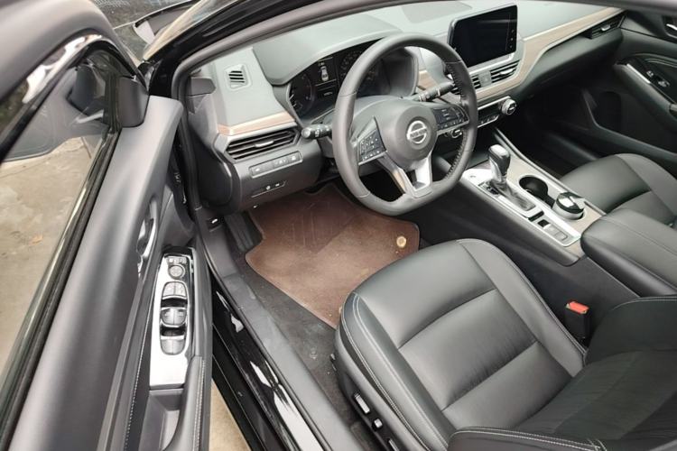 Used Nissan Teana 2021 2.0L XL Comfort Edition Driver Seat