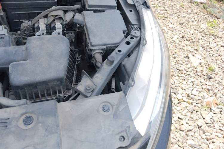 Used Nissan Teana 2021 2.0L XE Exclusive Edition Engine Bay Left