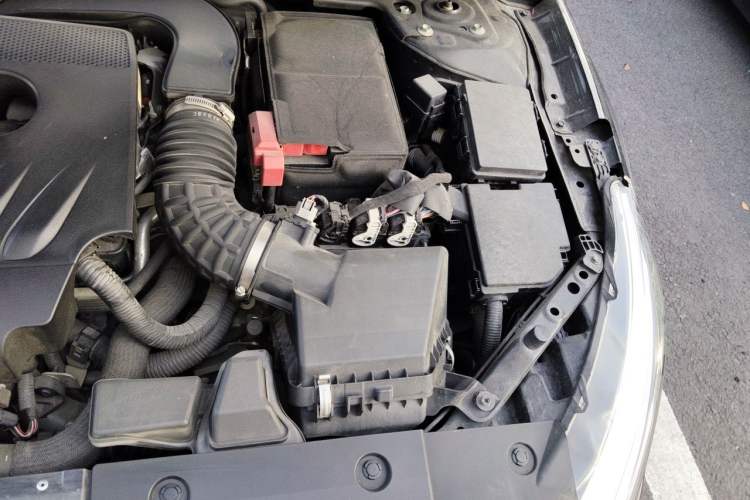 Used Nissan Teana 2021 2.0T XL Smart Upgrade Edition Engine Bay Left