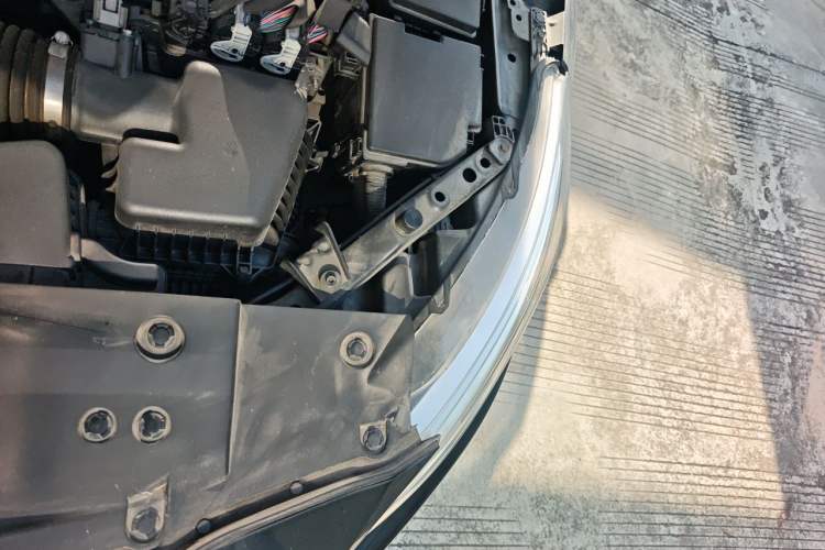 Used Nissan Teana 2021 2.0L XL Comfort Edition Engine Bay Left