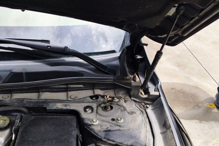 Used Nissan Teana 2021 2.0L XL Comfort Edition Engine Bay Left