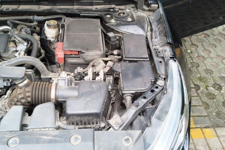 Used Nissan Teana 2021 2.0L XL Comfort Edition Engine Bay Left