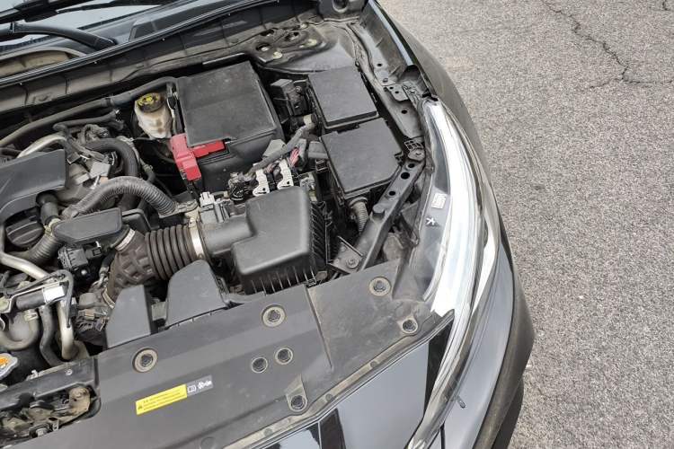 Used Nissan Teana 2021 2.0L XL Upper AD1 Smart Drive & Navigation Edition Engine Bay Left