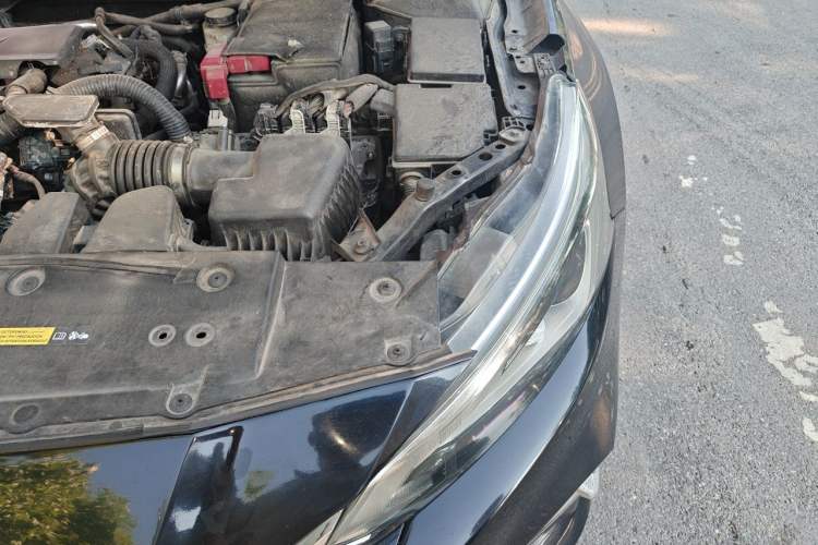 Used Nissan Teana 2021 2.0L XL Comfort Edition Engine Bay Left