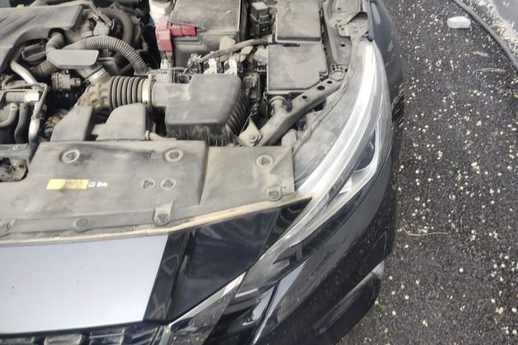 Used Nissan Teana 2021 2.0L XL Comfort Edition Engine Bay Left