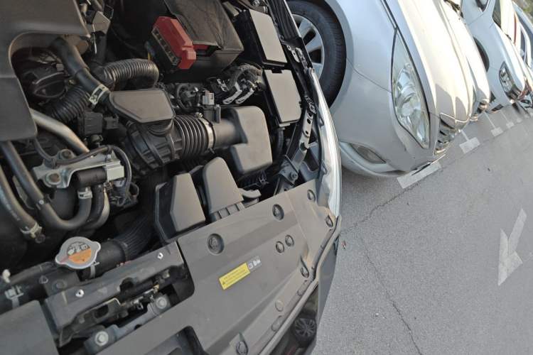 Used Nissan Teana 2021 2.0L XL Comfort Edition Engine Bay Left