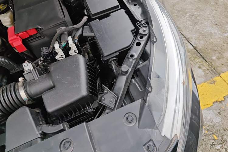 Used Nissan Teana 2021 2.0L XL Comfort Edition Engine Bay Left