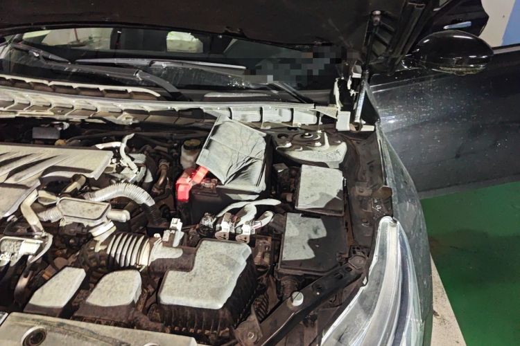 Used Nissan Teana 2021 2.0L XL Upper AD1 Smart Drive & Navigation Edition Engine Bay Left