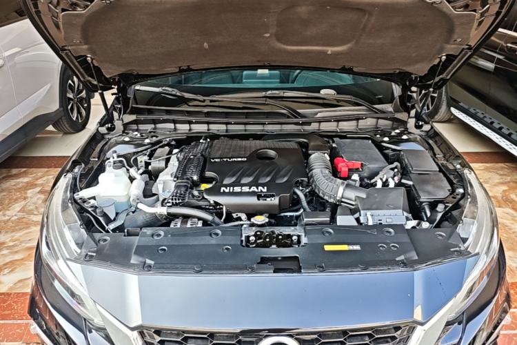 Used Nissan Teana 2021 2.0T XL Smart Upgrade Edition Engine Bay
