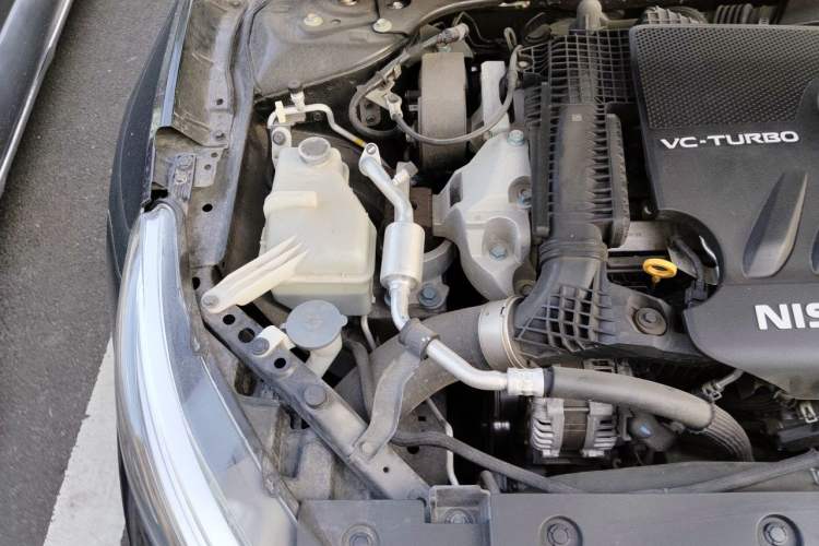 Used Nissan Teana 2021 2.0T XL Smart Upgrade Edition Engine Bay Right